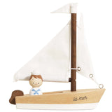 Le toy van Wooden Sailing Boat